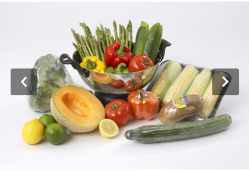 Fuente de frutas y verduras con diferentes tipos de plastificados